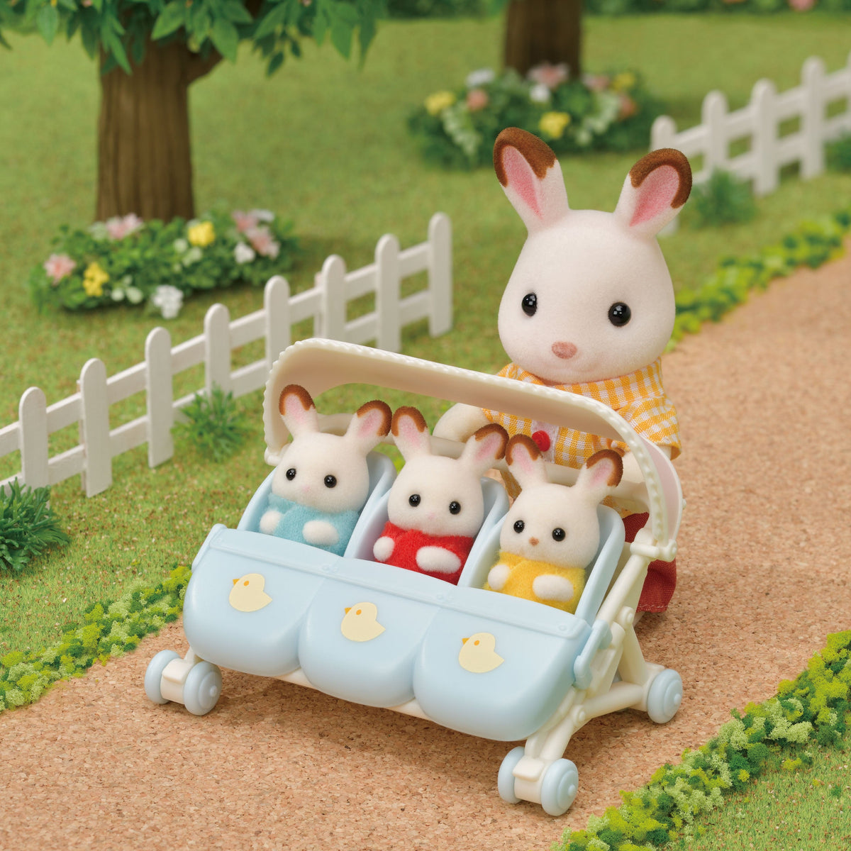 Sylvanian Families Triplets Stroller - image 2