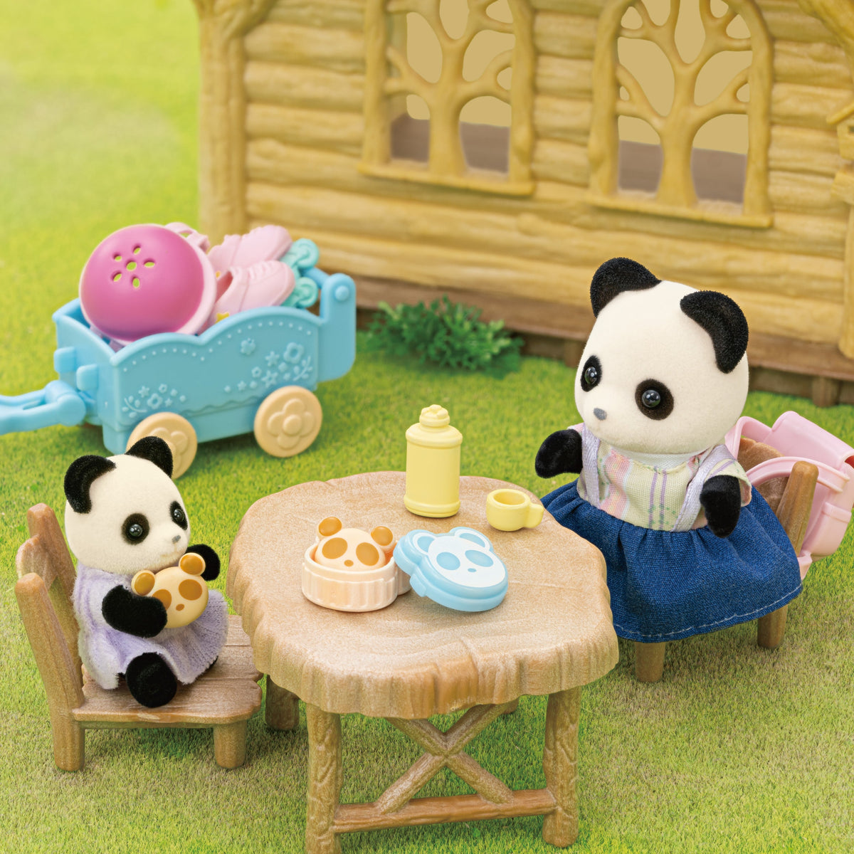Sylvanian Families Cycle & Skate Set - Panda Girl - image 4