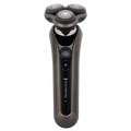 Remington SYNX HYBRID electric shaver on a white background