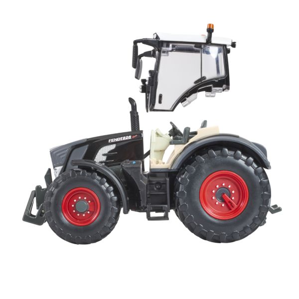 Britains Fendt 826 Vario Black – Limited Edition 1:32 – view 4